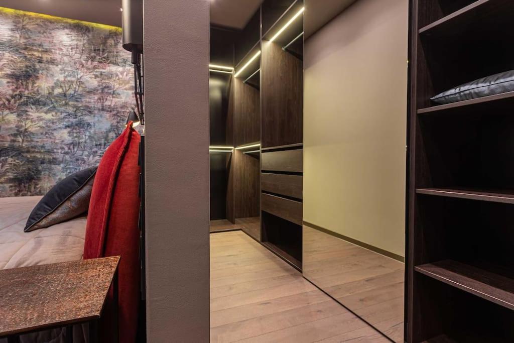 Luxury Apartment In The Superb Location Chişinău Extérieur photo